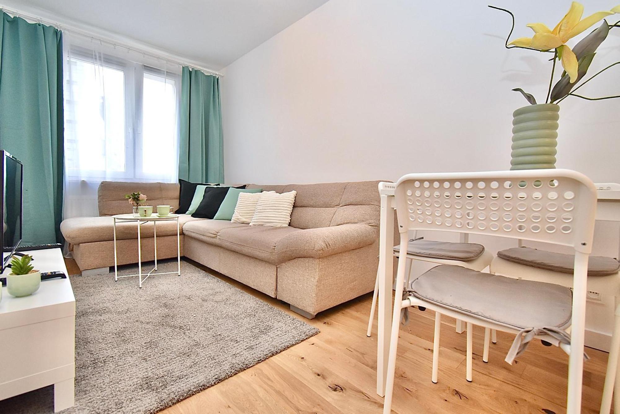 Rental Apartment Obrzezna 华沙 外观 照片